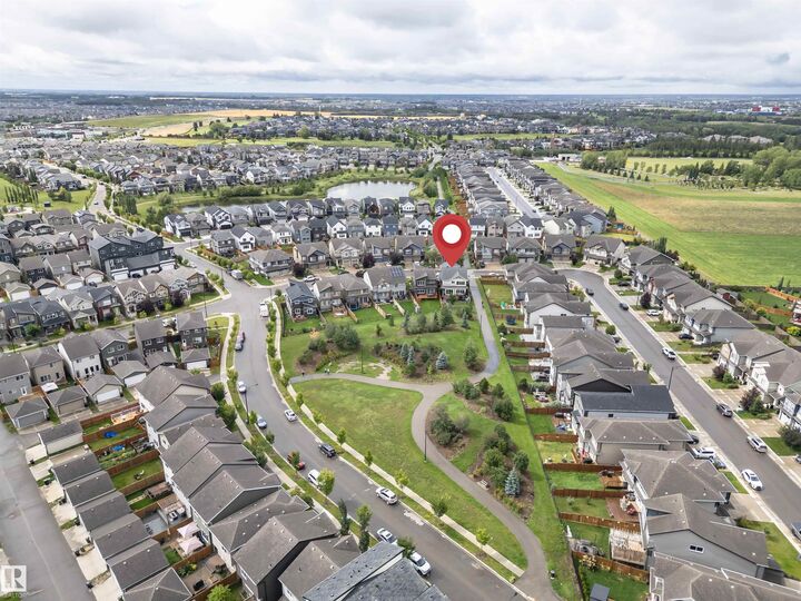Photo de la propriété: 2015 Price Landing SW AB T6W 3P8