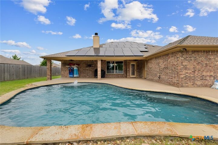 Property Photo: 11066 La Paloma Loop TX 76571