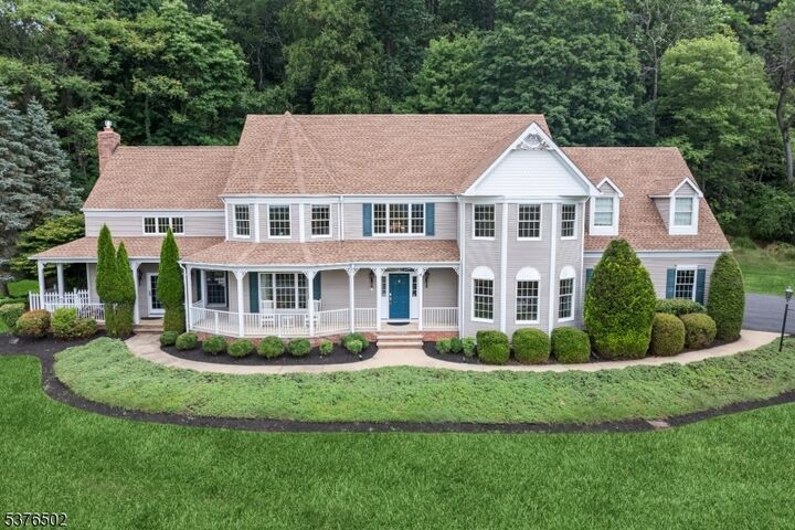 Property Photo: 21 Country Pl NJ 08833