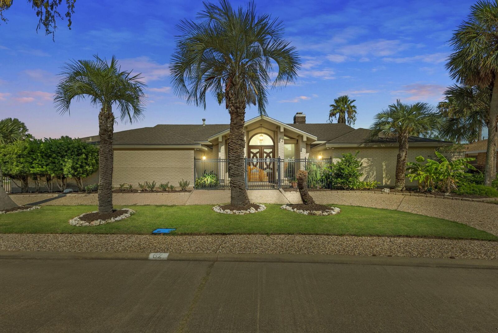 Property Photo: 62 Colony Park Circle TX 77551