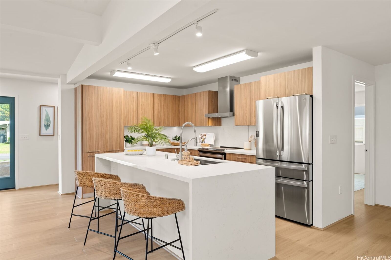 Property Photo: 1126 Lunaai Street HI 96734