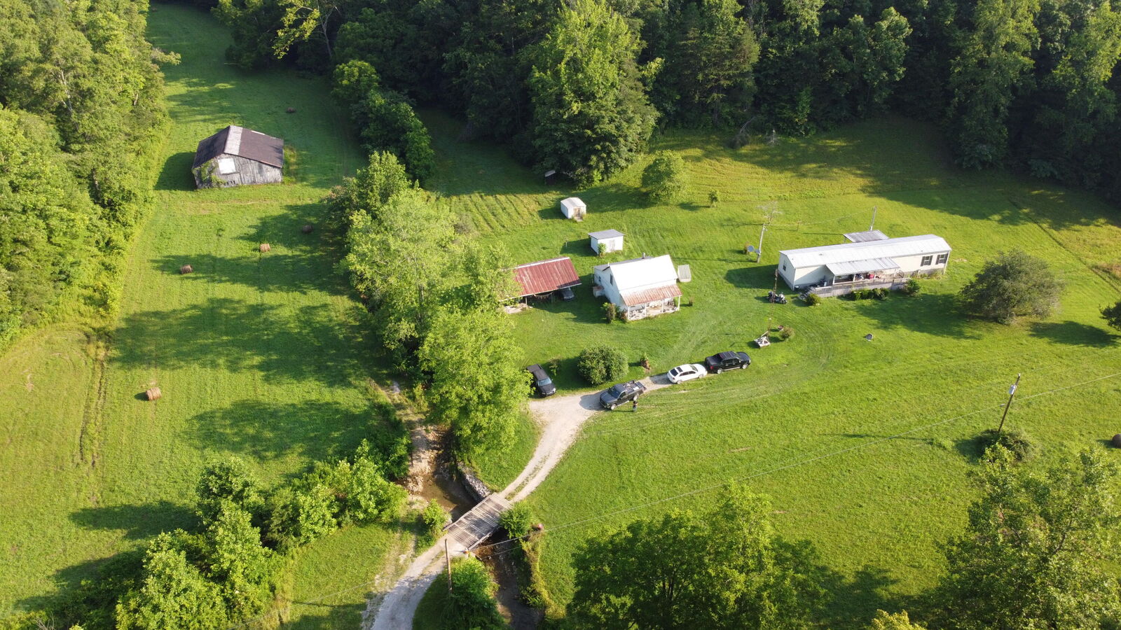 Property Photo: 6135 Highway 1050 KY 40337