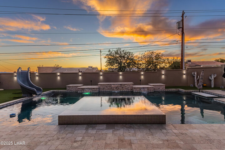 Property Photo: 3143 Silversmith Dr AZ 86406