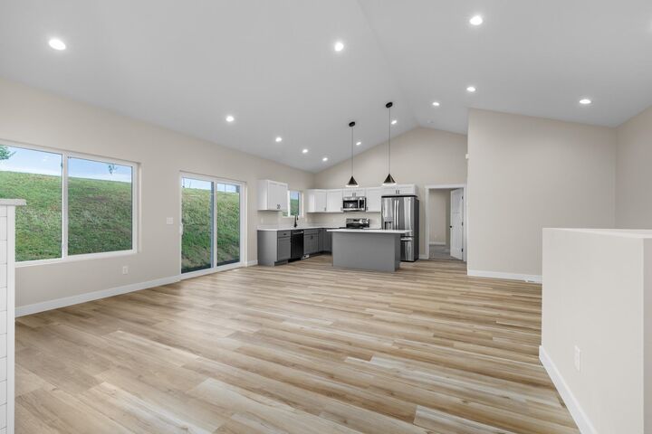 Property Photo:  2401 15th St NW  ND 58703 