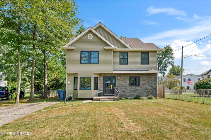 1584 Holly Road  North Brunswick NJ 08902 photo