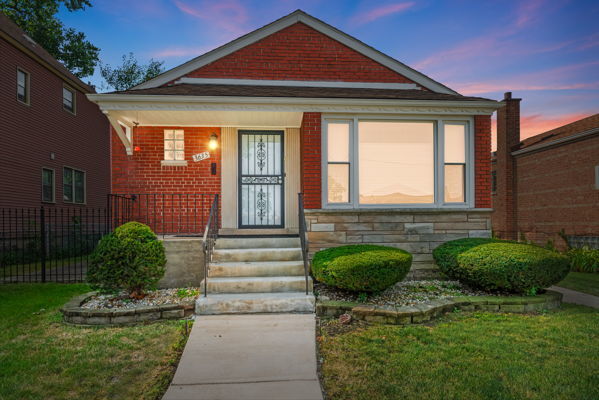 Property Photo: 3635 W 82nd Street IL 60652