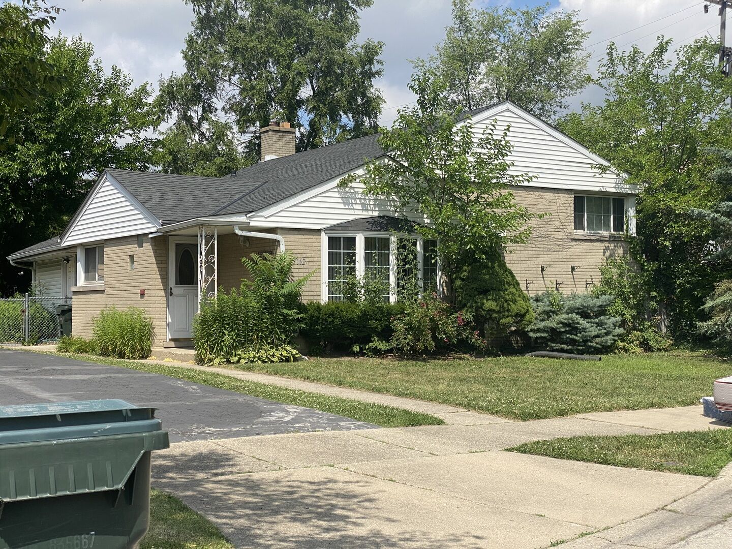 Property Photo:  7142 Keating Avenue  IL 60712 