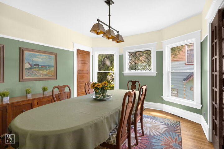 Property Photo: 3231 Wesley Avenue IL 60402