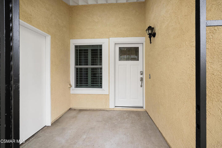 Property Photo:  350 Campbell Way  CA 93033 