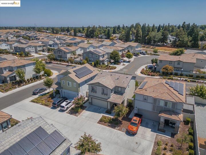 Property Photo: 3807 Bridgemeadow Way CA 95834-2090
