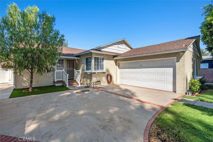 Property Photo:  7035 Comanche Avenue  CA 91306 