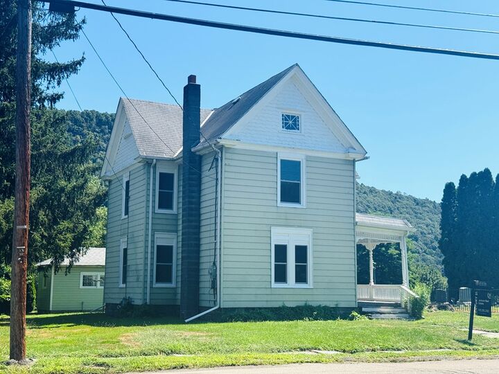 Property Photo: 200 William St PA 18848