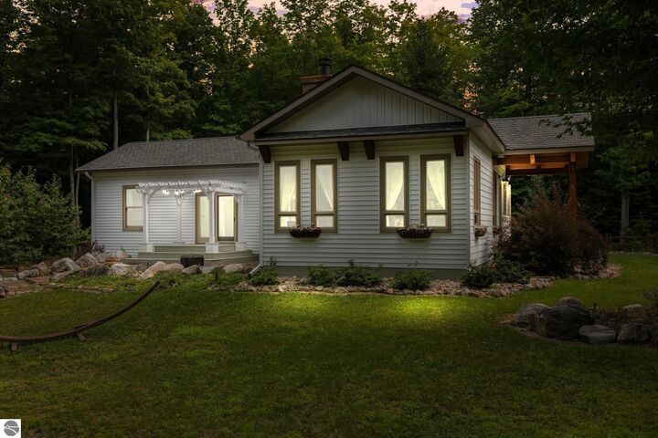 Property Photo:  443 Mary Dale Lane  MI 49659 