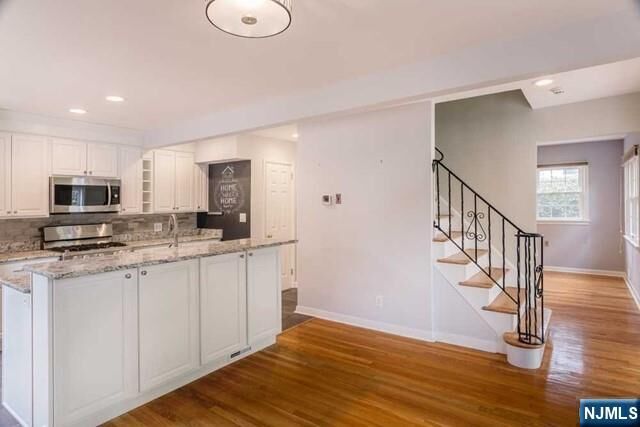Property Photo:  61 Rose Street  NJ 07626 