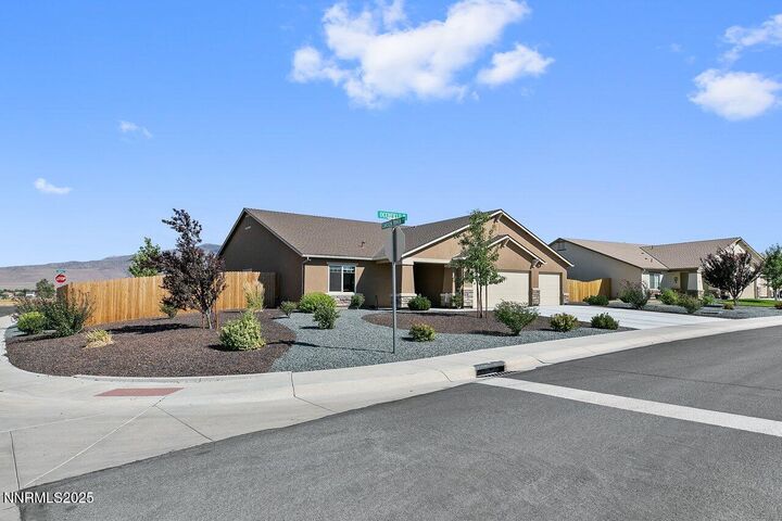 Property Photo:  183 Deerfield Road  NV 89403 