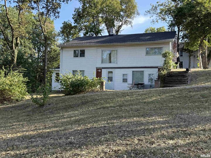 611 S Broadway Street  Havana IL 62644 photo