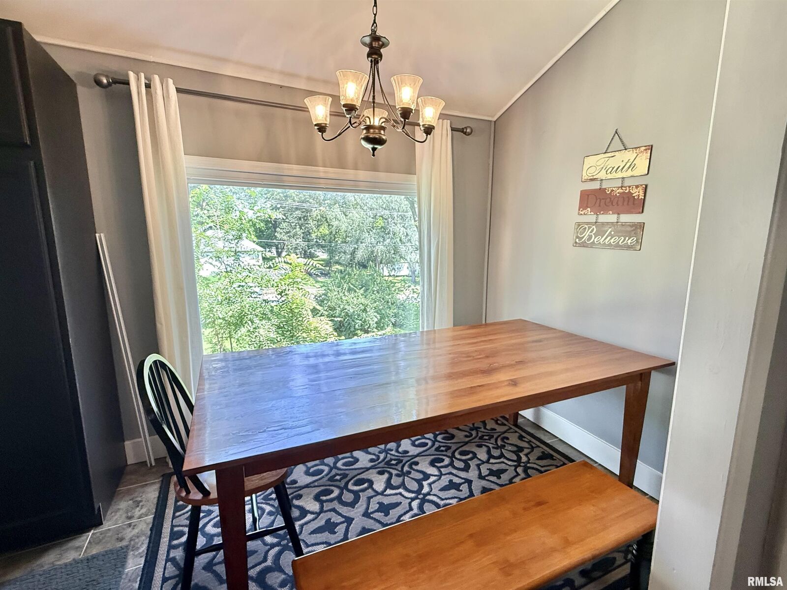 Property Photo:  611 S Broadway Street  IL 62644 