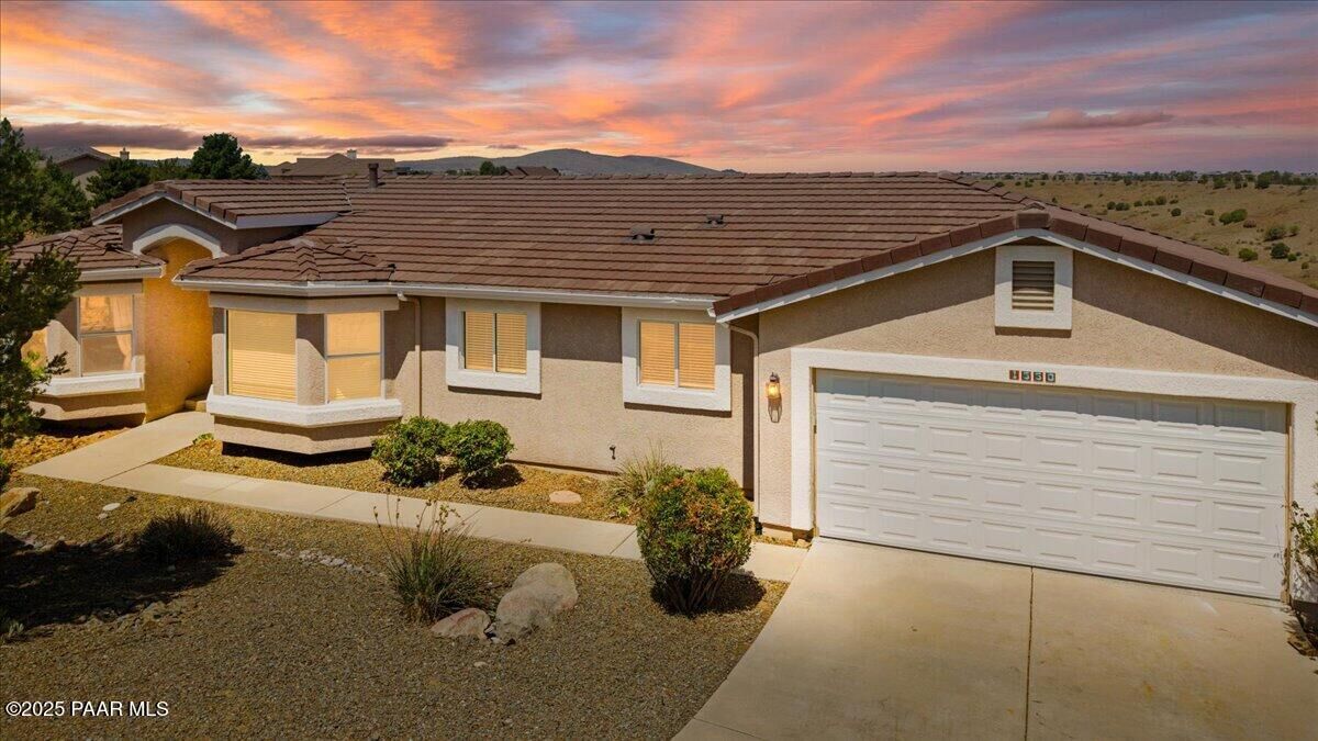 Property Photo: 1550 Neoga Circle AZ 86327