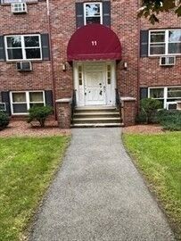 Property Photo:  11 Cross St 7  MA 01863 