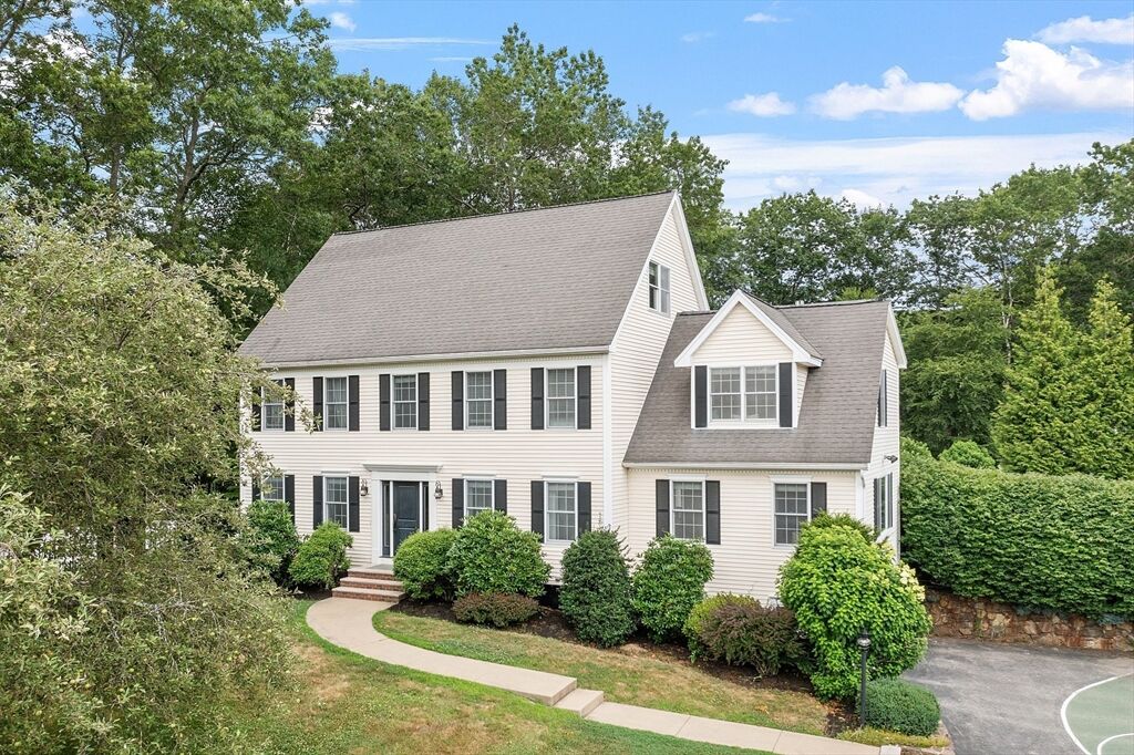 Property Photo: 2 Hemlock Lane MA 01834