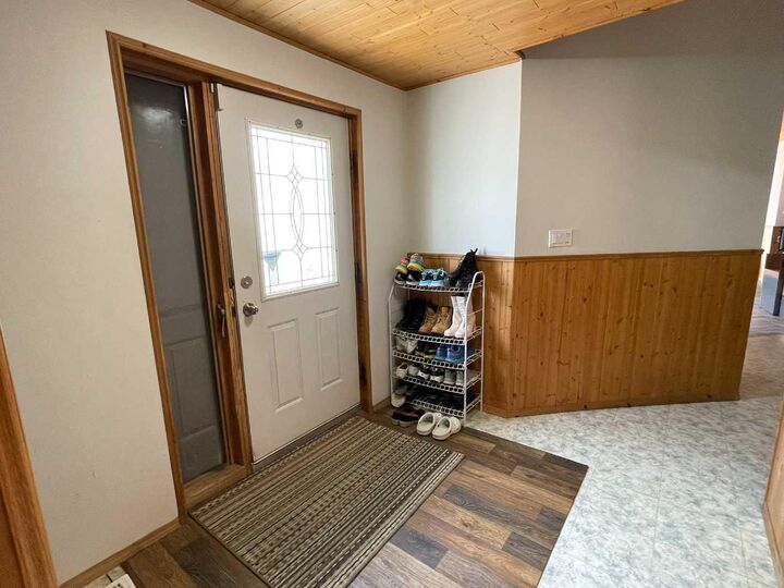 Property Photo:  156 Sherwood Drive  AB T7V 1P6 