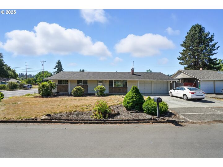 Property Photo:  8503 NE 25th St  WA 98662 