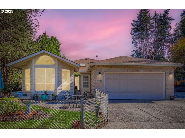 11310 SW 105th Pl  Portland OR 97223 photo