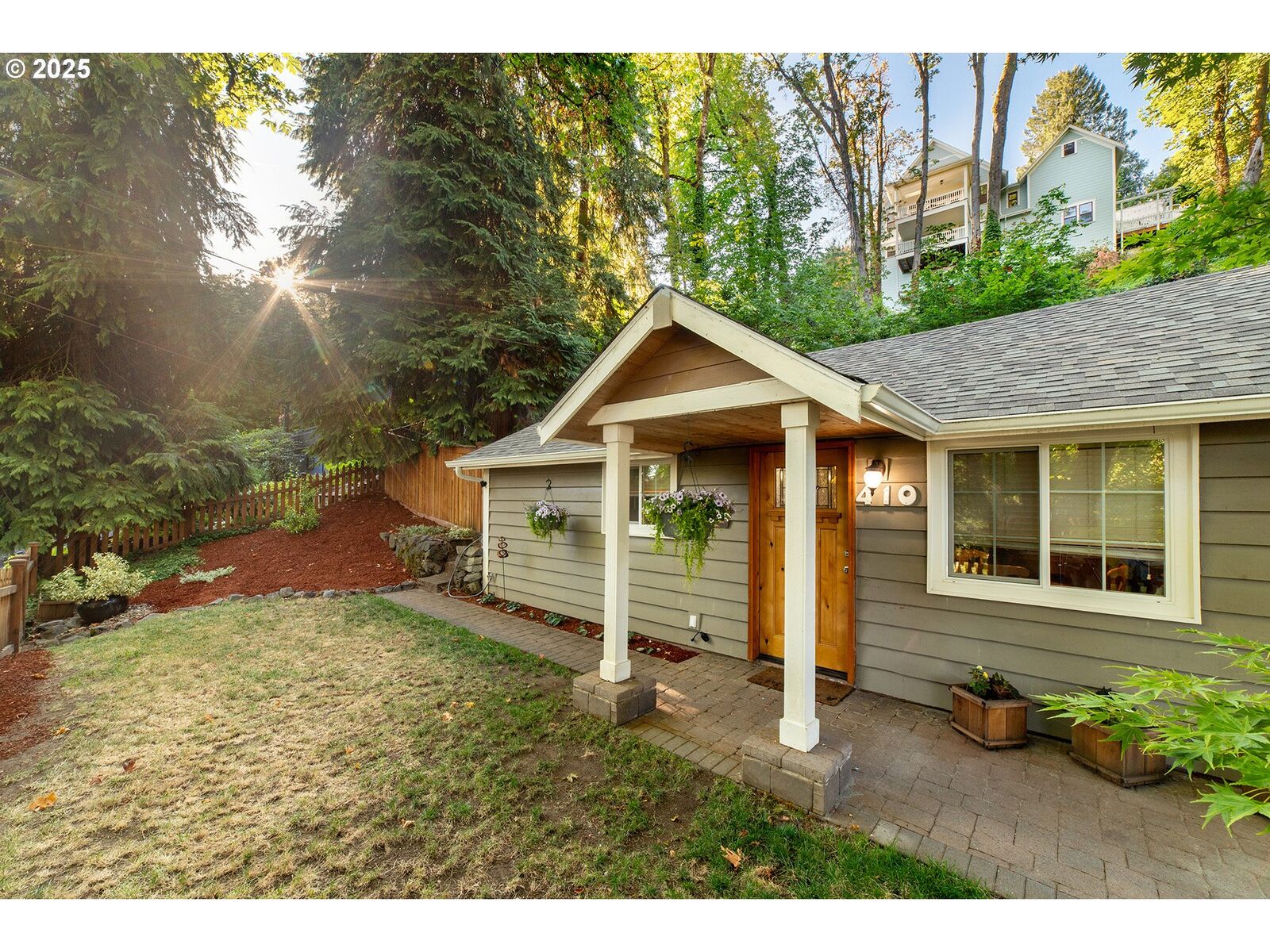 Property Photo: 410 3rd Ave OR 97045