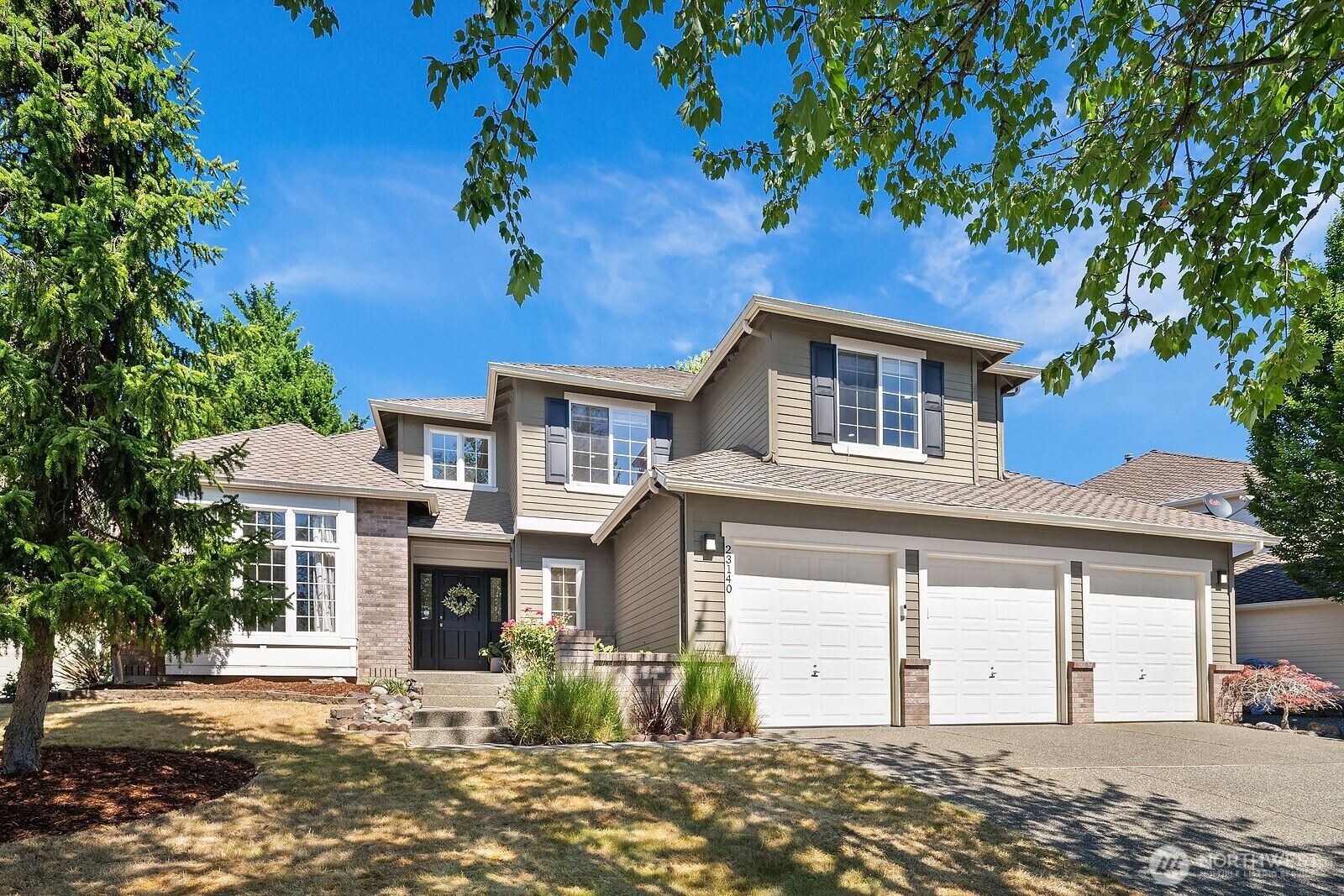 Property Photo:  23140 NE 14th Court  WA 98074 