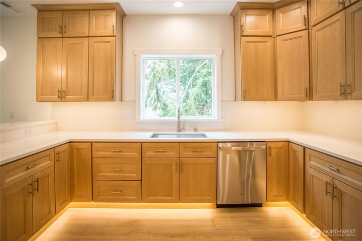 Property Photo: 6808 Kyodi Court SE WA 98501