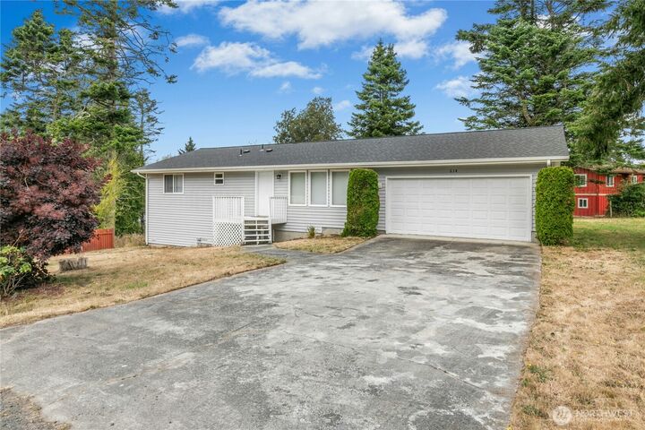 634  Littlerock Court  Oak Harbor WA 98277 photo