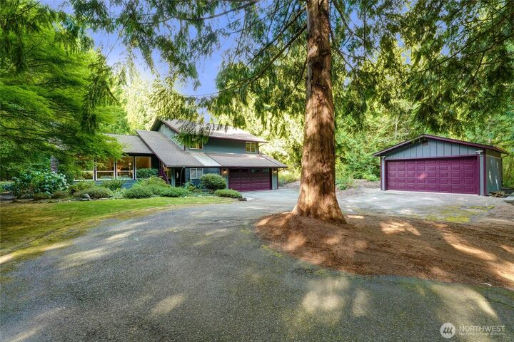 Property Photo: 19602 NE 185th Street WA 98077