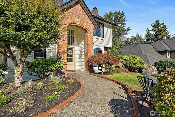 Property Photo: 1812 28th Street SE WA 98372