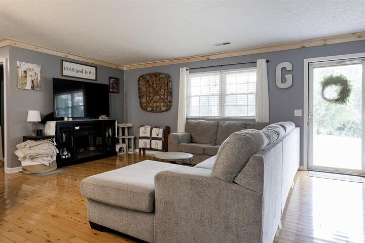 Property Photo:  606 Certain Lane  KY 42141 