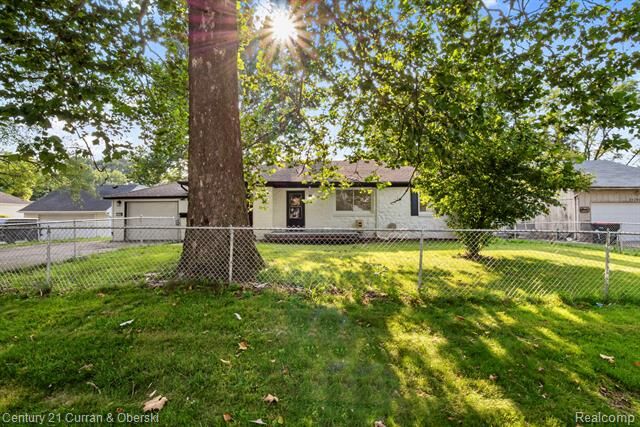 Property Photo: 21779 Seminole Street MI 48033
