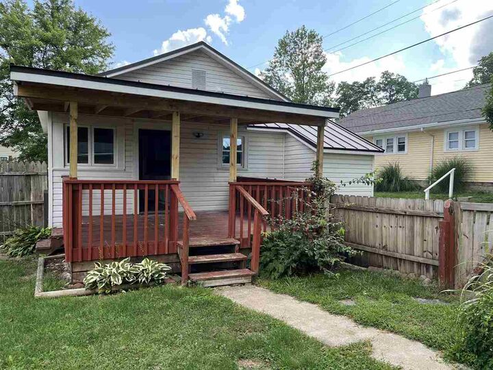 Property Photo: 620 Richmond Ave IN 47374