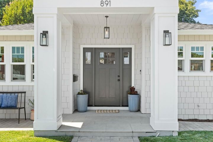 Property Photo: 891 Arnold Way CA 95128