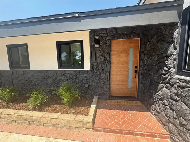 11327 Blythe Street  Sun Valley CA 91352 photo