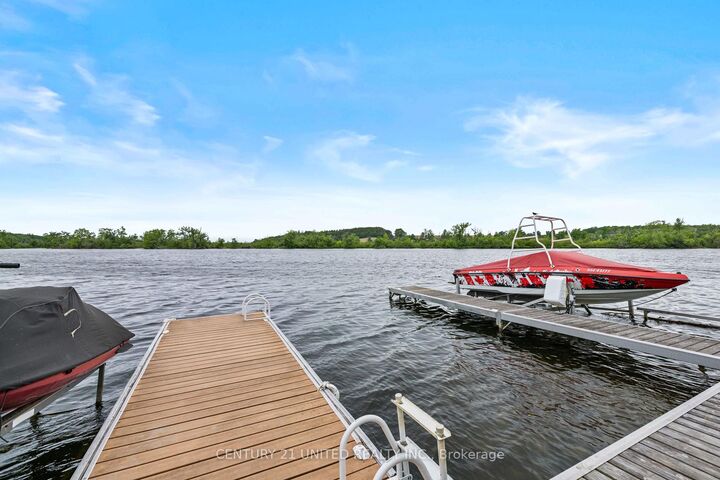 Property Photo:  210 Thompson Road  ON K9J 6X8 