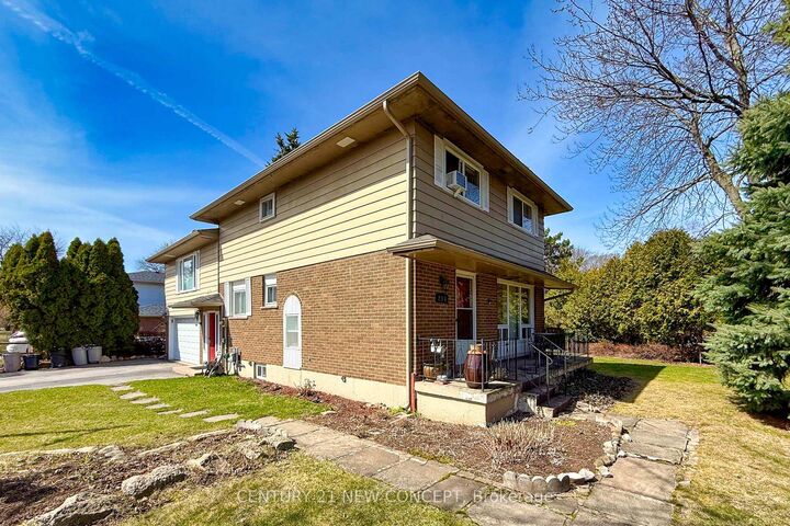Property Photo:  214 Vance Drive  ON L6L 3K9 
