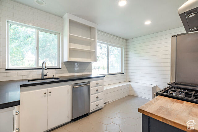 Property Photo: 3442 E Del Verde Ave S UT 84109