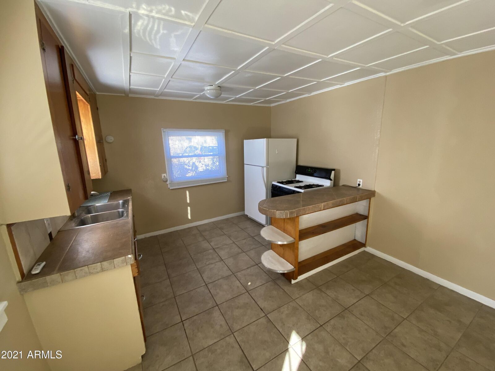 Property Photo:  1037 N 25th Street 2  AZ 85008 