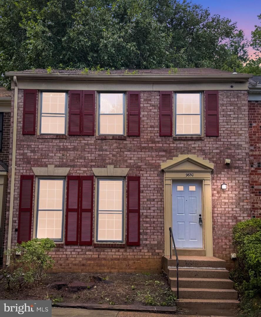 Property Photo: 9650 Masterworks Drive VA 22181