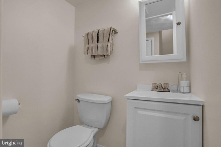 Property Photo:  4264 Cayuga Road  MD 21133