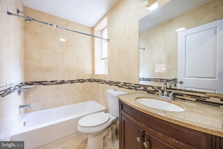 Property Photo:  4710 Chestnut Street 2A  PA 19139 