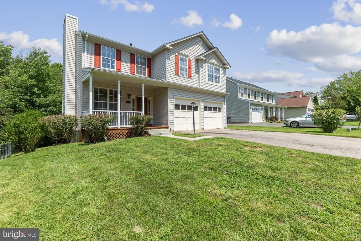 Property Photo: 6178 Oaklawn Lane VA 22193