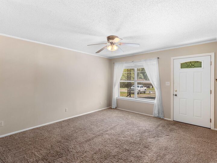 Property Photo:  202 Bradley Drive  AR 72023 