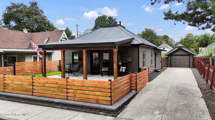 Property Photo:  819 N 7th St  ID 83814 