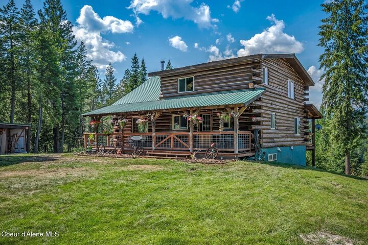 124 Brown Creek Rd  Naples ID 83847 photo