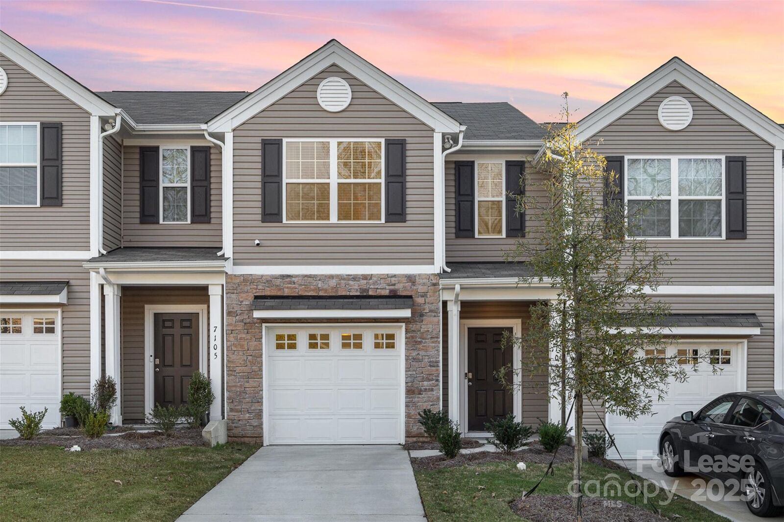 Property Photo: 7109 North Mills Road NC 28216